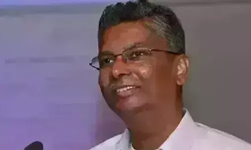 ಸಂಡೂರಿನಲ್ಲಿ ಪ್ರಗತಿ ಪರಿಶೀಲನಾ ಸಭೆ : ಕಾಮಗಾರಿಗಳಿಗೆ ವೇಗ ನೀಡಲು ಸಚಿವ ಸತೀಶ್ ಜಾರಕಿಹೊಳಿ ಸೂಚನೆ