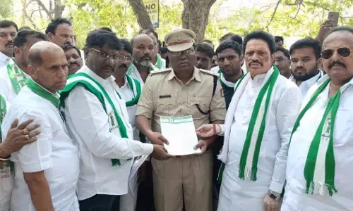 ರಾಯಚೂರು | ಜೆಡಿಎಸ್‌ ಮುಖಂಡರ ಮೇಲೆ ಸುಳ್ಳು ಪ್ರಕರಣ ಆರೋಪ: ಪ್ರತಿಭಟನೆ