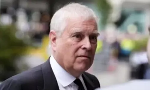 ಜೆಫ್ರಿ ಎಪ್ಸ್ಟೀನ್ ಜೊತೆ ನಂಟು: ಬ್ರಿಟನ್ ನ ಮಾಜಿ ರಾಜಕುಮಾರ ಆಂಡ್ರ್ಯೂ ಬಂಧನ