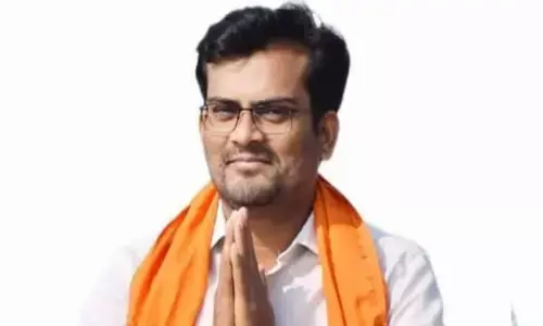 Gadag | 5 ಲಕ್ಷ ರೂ. ಲಂಚ ಪಡೆಯುತ್ತಿದ್ದ ಆರೋಪ: ಶಿರಹಟ್ಟಿ ಬಿಜೆಪಿ ಶಾಸಕ ಚಂದ್ರು ಲಮಾಣಿ ಲೋಕಾಯುಕ್ತ ಪೊಲೀಸ್ ವಶಕ್ಕೆ