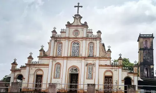 ಕಯ್ಯಾರ ಚರ್ಚ್‌ನ ಹಳೆಯ ಕಟ್ಟಡ ತೆರವು: ಸ್ಥಳೀಯರಿಂದ ವಿರೋಧ