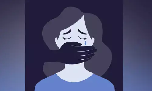 Bengaluru | ಮಾದಕ ವಸ್ತು ನೀಡಿ ವಿದ್ಯಾರ್ಥಿನಿ ಮೇಲೆ ಅತ್ಯಾಚಾರ ಆರೋಪ: ಎಫ್‍ಐಆರ್ ದಾಖಲು