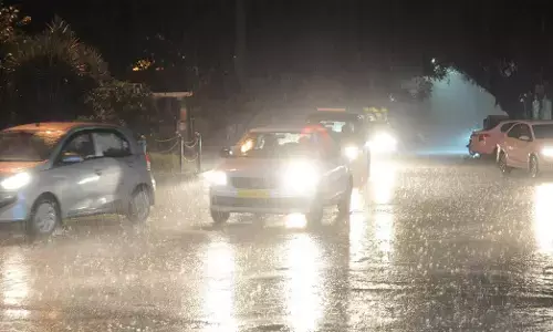 ಬೀದರ್ | ನಗರದಲ್ಲಿ ಗುಡುಗು ಸಹಿತ ಮಳೆ