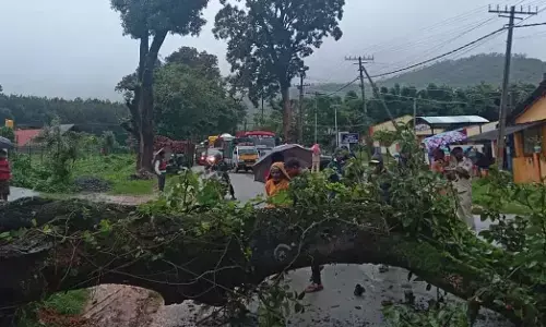 ಮಳೆ ಹಾನಿಯ ದಾಖಲೆಗಳು ಇಲ್ಲದಿದ್ದರೂ ಅಧಿಕ ಮೊತ್ತದ ಪರಿಹಾರ!