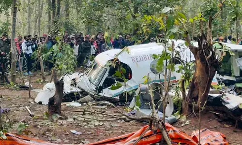 ಏರ್ ಆ್ಯಂಬುಲೆನ್ಸ್ ಪತನ | 8 ಲಕ್ಷ ಸಾಲ ಮಾಡಿ ವಿಮಾನವನ್ನು ಬಾಡಿಗೆಗೆ ಪಡೆದಿದ್ದ ಕುಟುಂಬ!