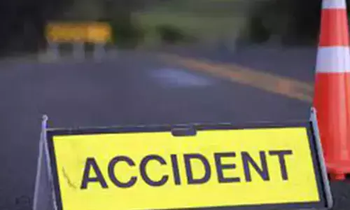 ಲಿಂಗಸುಗೂರು | ಟಾಟಾಎಸ್ ವಾಹನ ಪಲ್ಟಿ : 15 ಜನರಿಗೆ ಗಾಯ