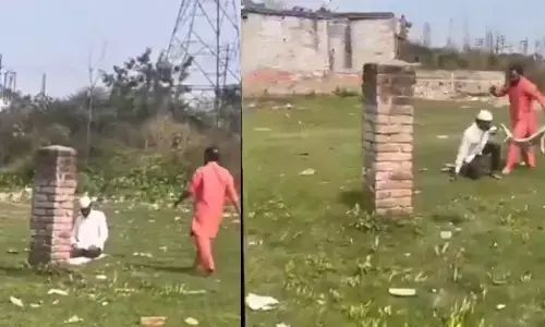 ಉತ್ತರಾಖಂಡ: ದೇವಸ್ಥಾನದ ಬಳಿಯ ಖಾಲಿ ಜಾಗದಲ್ಲಿ ನಮಾಝ್ ಮಾಡಿದ ವ್ಯಕ್ತಿಗೆ ಹಲ್ಲೆ; ಬಲವಂತದಿಂದ ಧಾರ್ಮಿಕ ಘೋಷಣೆ ಕೂಗಿಸಿದ ಗುಂಪು