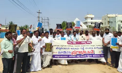 Raichur | ಮಸ್ಕಿಯಲ್ಲಿ ರಾಷ್ಟ್ರೀಯ ಹೆದ್ದಾರಿಯ ಅವ್ಯವಸ್ಥೆ ಖಂಡಿಸಿ ರೈತರ ಪ್ರತಿಭಟನೆ