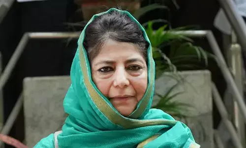 “ಪ್ರಧಾನಿ ಒಬ್ಬ ಅಪರಾಧಿಯನ್ನು ಅಪ್ಪಿಕೊಂಡರು”: ಇಸ್ರೇಲ್ ಪ್ರವಾಸದಲ್ಲಿರುವ ಮೋದಿ ವಿರುದ್ಧ ಮೆಹಬೂಬಾ ಮುಫ್ತಿ ವಾಗ್ದಾಳಿ