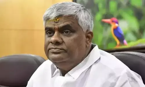 ಅತ್ಯಾಚಾರ ಸಂತ್ರಸ್ತೆಯ ಅಪಹರಣ; ಎಚ್.ಡಿ.ರೇವಣ್ಣ ವಿರುದ್ಧದ ವಿಚಾರಣೆ ಕಾನೂನು ಪ್ರಕಾರ ಮುಂದುವರಿಯಲಿ : ಹೈಕೋರ್ಟ್