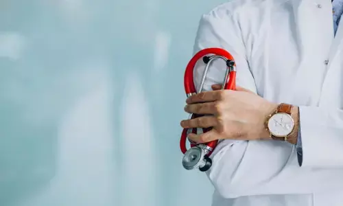 ʼವೈದ್ಯರ ಮುಷ್ಕರʼ | ಸಾರ್ವಜನಿಕರಿಗೆ ತೊಂದರೆ ಉಂಟಾದರೆ ತಪ್ಪಿತಸ್ಥರ ವಿರುದ್ಧ ಕ್ರಮ : ಆರೋಗ್ಯ ಇಲಾಖೆ ಎಚ್ಚರಿಕೆ