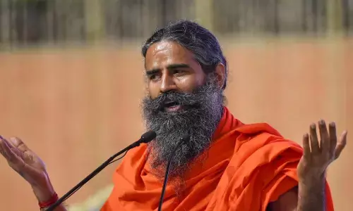 ರಾಮದೇವ್ ಆಪ್ತನಿಗೆ ಉತ್ತರಾಖಂಡ ನೀಡಿದ ಭೂಮಿಯ ಮೇಲೆ ಹಕ್ಕು ಮಂಡಿಸಿದ ಉತ್ತರ ಪ್ರದೇಶ; ವರದಿ