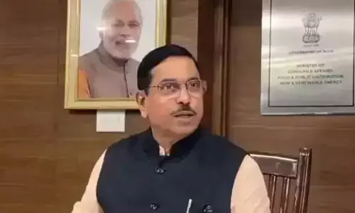 ವಿಬಿ ಜಿ ರಾಮ್ ಜಿ ಕಾಯ್ದೆ ಬಗ್ಗೆ ಕಾಂಗ್ರೆಸ್ ತಪ್ಪು ಸಂದೇಶ ಕೊಡುತ್ತಿದೆ : ಪ್ರಹ್ಲಾದ್ ಜೋಶಿ