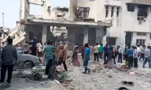 ಇಸ್ರೇಲ್ ನಿಂದ ಇರಾನ್ ನ ಮಿನಾಬ್ ಬಾಲಕಿಯರ ಶಾಲೆಯ ಮೇಲೆ ದಾಳಿ; ಮೃತರ ಸಂಖ್ಯೆ 108ಕ್ಕೆ ಏರಿಕೆ