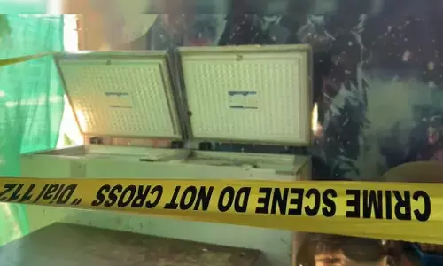 ಉತ್ತರ ಪ್ರದೇಶ | ಫ್ರೀಝರ್‌ನಲ್ಲಿ ವ್ಯಕ್ತಿಯ ಮೃತದೇಹ ಪತ್ತೆ