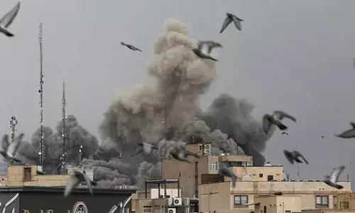 UAE | ಅಬುಧಾಬಿಯಲ್ಲಿ ಇಂಧನ ಟ್ಯಾಂಕ್ ಟರ್ಮಿನಲ್‌ ಗೆ ಡ್ರೋನ್ ದಾಳಿ