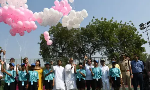 ಕಲಬುರಗಿ ಐಟಿಎಫ್ ಮಹಿಳಾ ಟೆನಿಸ್ ಟೂರ್ನಿ : ಮುಖ್ಯ ಪಂದ್ಯಾವಳಿಗೆ ಸಚಿವ ಪ್ರಿಯಾಂಕ್ ಖರ್ಗೆ ಚಾಲನೆ