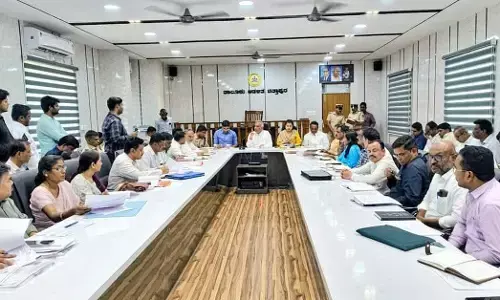 ಚಿತ್ತಾಪುರ | ನನೆಗುದಿಗೆ ಬಿದ್ದಿರುವ ಸಮುದಾಯ ಭವನಗಳ ಪಟ್ಟಿ ಕೊಡಿ: ಸಚಿವ ಪ್ರಿಯಾಂಕ್ ಖರ್ಗೆ