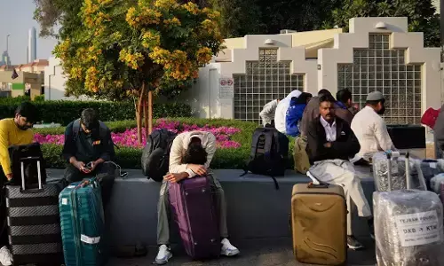 ಇರಾನ್ ಯುದ್ಧ ಉಲ್ಬಣಗೊಳ್ಳುತ್ತಿದ್ದಂತೆ ವಿಮಾನಯಾನ ಸಂಸ್ಥೆಗಳ ಮೇಲೆ ಹೆಚ್ಚಿದ ಒತ್ತಡ; ಅತಂತ್ರ ಸ್ಥಿತಿಯಲ್ಲಿ ಸಾವಿರಾರು ಪ್ರಯಾಣಿಕರು