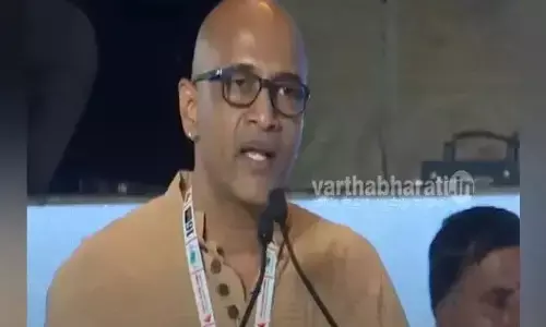 ಗಾಂಧಿ, ನೆಹರೂ, ಬುದ್ಧರು ಗೋರಿಯಲ್ಲಿ ಚಡಪಡಿಸುತ್ತಿರಬಹುದು: ಇರಾನ್ ಮೇಲಿನ ದಾಳಿಯನ್ನು ಖಂಡಿಸದ ಭಾರತದ ನಿಲುವಿಗೆ ನಟ ಕಿಶೋರ್ ಕುಮಾರ್‌ ಟೀಕೆ