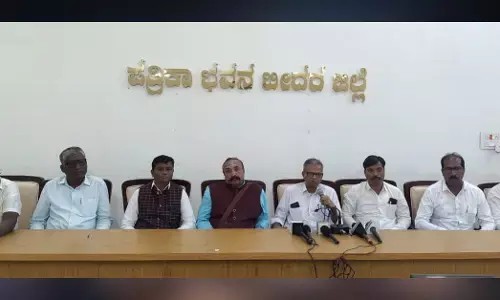 Bidar | ನಿಜಗುಣಾನಂದ್ ಸ್ವಾಮಿ ಅವರಿಗೆ ಸರ್ಕಾರ ರಕ್ಷಣೆ ನೀಡಲಿ : ಬಾಬುರಾವ್ ಹೊನ್ನಾ