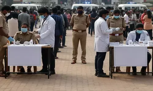 Bengaluru| ಶಿಕ್ಷಣ ಸಂಸ್ಥೆ, ವಸತಿ ನಿಲಯಗಳಲ್ಲಿ ಡ್ರಗ್ಸ್ ವಿರುದ್ಧ ಪೊಲೀಸರ ತಪಾಸಣೆ : 1,200 ಮಂದಿ ಸ್ಯಾಂಪಲ್ಸ್ ಸಂಗ್ರಹ; 31 ವಿದ್ಯಾರ್ಥಿಗಳಲ್ಲಿ ಸೇವನೆ ದೃಢ