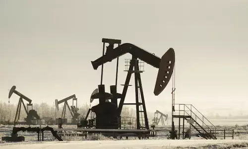 ಅಮೆರಿಕದಿಂದಲೇ ತೈಲ ಖರೀದಿಸಿ: ಭಾರತಕ್ಕೆ ಅಮೆರಿಕದ ರಕ್ಷಣಾ ಇಲಾಖೆಯ ಅಧಿಕಾರಿ ಆಗ್ರಹ