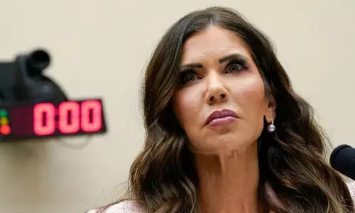 America | ರಾಷ್ಟ್ರೀಯ ಭದ್ರತಾ ಕಾರ್ಯದರ್ಶಿ ಕ್ರಿಸ್ಟಿ ನೋಯೆಮ್ ರನ್ನು ವಜಾಗೊಳಿಸಿದ ಟ್ರಂಪ್