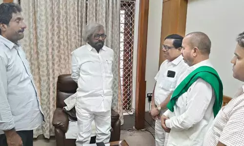 Bidar | ಕಾರಂಜಾ ಸಂತ್ರಸ್ತರ ಬೇಡಿಕೆ ಈಡೇರಿಸಲು ಸರ್ವಪಕ್ಷ ನಿಯೋಗ ಕರೆದುಕೊಂಡು ಹೋಗಿ: ಡಾ. ಲಕ್ಷ್ಮಣ ದಸ್ತಿ