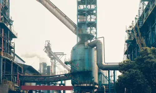 ಭಾರತದ ಪ್ರಮುಖ ಕೈಗಾರಿಕೆಗಳ ಮೇಲೆ ಪಶ್ಚಿಮ ಏಷ್ಯಾ ಸಂಘರ್ಷ ಯಾವ ರೀತಿ ಪರಿಣಾಮ ಬೀರುತ್ತಿದೆ?