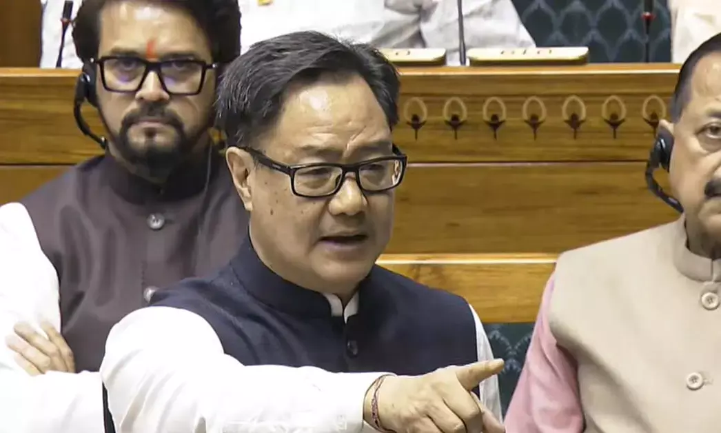 Parliament Budget Session | ಸ್ಪೀಕರ್ ಪದಚ್ಯುತಿಗೆ ಒತ್ತಾಯಿಸುವ ನಿರ್ಣಯದ ಕುರಿತು ಚರ್ಚಿಸಲು ನಾವು ಸಿದ್ಧರಿದ್ದೇವೆ: ಸಚಿವ ಕಿರಣ್ ರಿಜಿಜು