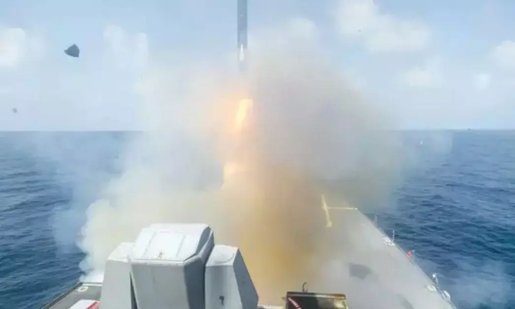 ಇರಾನ್‍ನ ಮತ್ತೊಂದು ಯುದ್ದನೌಕೆಯನ್ನು ಮುಳುಗಿಸಿದ ಅಮೆರಿಕ: ವರದಿ