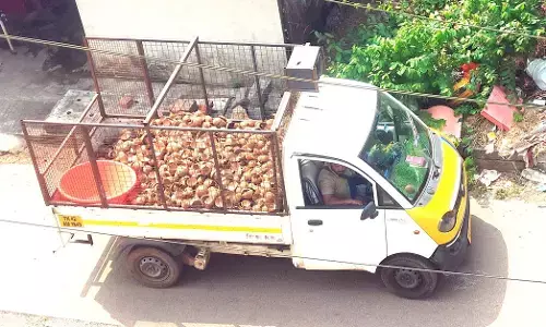 ಕರಾವಳಿಗೂ ಬಂದ ತೆಂಗಿನಕಾಯಿ ಗೆರಟೆ ವ್ಯಾಪಾರ!