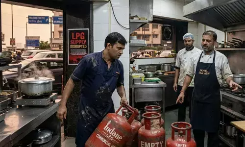 ಮುಂಬೈ, ಬೆಂಗಳೂರು, ಚೆನ್ನೈ ನಗರಗಳಲ್ಲಿ ಹೊಟೇಲ್ ಗಳಿಗೆ LPG ಕೊರತೆಯ ಬಿಸಿ