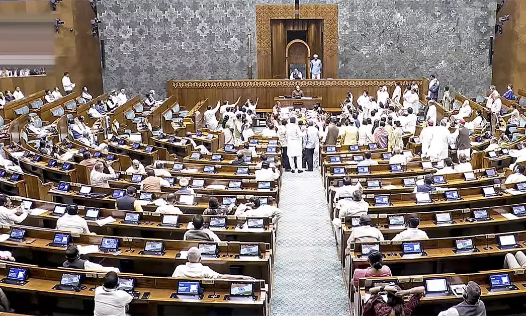 ಸ್ಪೀಕರ್ ಓಂ ಬಿರ್ಲಾ ವಿರುದ್ಧ ಪ್ರತಿಪಕ್ಷಗಳ ಅವಿಶ್ವಾಸ ನಿರ್ಣಯ ಸೋಲು