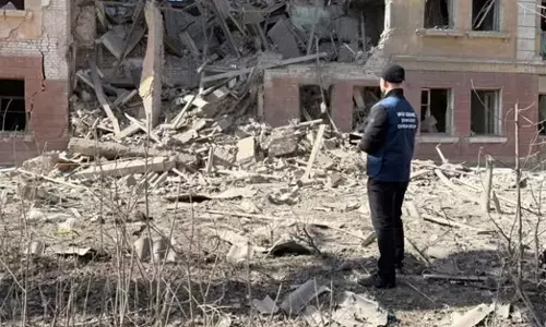 ರಶ್ಯ-ಉಕ್ರೇನ್‍ ನಡುವೆ ಮುಂದುವರಿದ ಸಂಘರ್ಷ : ನಾಲ್ವರು ಮೃತ್ಯು, 27 ಮಂದಿಗೆ ಗಾಯ