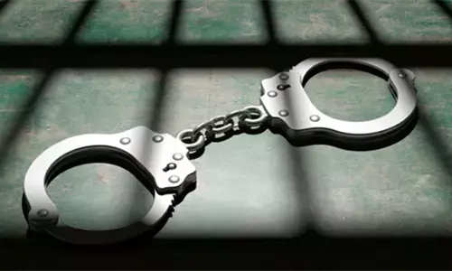 ಮೂಡುಬಿದಿರೆ: ಅಕ್ರಮ ಕೋಳಿ ಅಂಕಕ್ಕೆ ಪೊಲೀಸರಿಂದ ದಾಳಿ; 6 ಮಂದಿ ಸೆರೆ