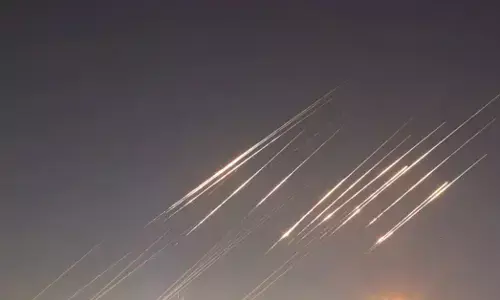 ರಷ್ಯದತ್ತ ಉಕ್ರೇನ್ ಡ್ರೋನ್ ಸುರಿಮಳೆ