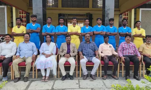 Kalaburagi | ದಕ್ಷಿಣ ವಲಯ ಅಂತರ ವಿವಿ ಪಂದ್ಯ : ಗುಲ್ಬರ್ಗಾ ವಿವಿಯ ಖೋಖೋ ಪುರುಷ ತಂಡ ಭಾಗಿ