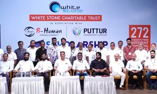 ಉದ್ಯಮಿ ವೈಟ್‌ಸ್ಟೋನ್ ಶರೀಫ್‌ರಿಂದ ವೃತ್ತಿಪರ ಶಿಕ್ಷಣ ಪಡೆಯುತ್ತಿರುವ 272 ವಿದ್ಯಾರ್ಥಿಗಳಿಗೆ 41 ಲಕ್ಷ ರೂ. ವಿದ್ಯಾರ್ಥಿ ವೇತನ ವಿತರಣೆ