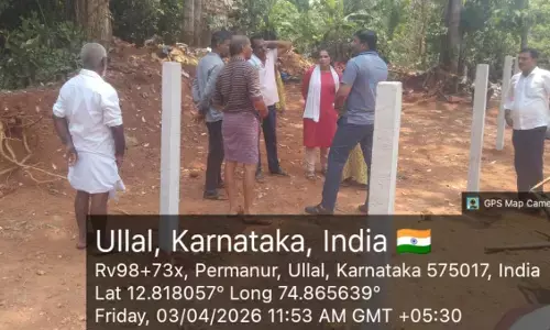 ಪೆರ್ಮನ್ನೂರು: ಅತಿಕ್ರಮಣ ಮಾಡಿದ ಜಾಗದ ಬೇಲಿ ತೆರವು