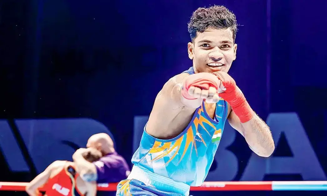 ಏಶ್ಯನ್ ಬಾಕ್ಸಿಂಗ್ ಚಾಂಪಿಯನ್‌ಶಿಪ್: ಹಾಲಿ ವಿಶ್ವ ಚಾಂಪಿಯನ್‌ಗೆ ಸೋಲುಣಿಸಿದ ವಿಶ್ವನಾಥ್ ಸುರೇಶ್