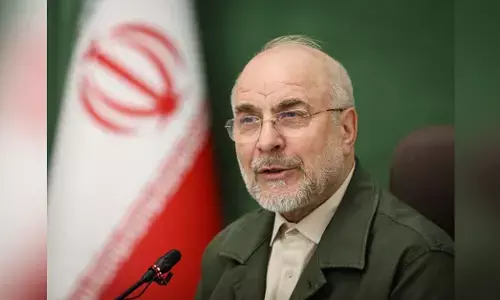 ದಯವಿಟ್ಟು ನಮ್ಮ ಪೈಲಟ್‍ನನ್ನು ಹುಡುಕಿಕೊಡಬಲ್ಲಿರಾ? ಯುದ್ಧ ವಿಮಾನಗಳನ್ನು ಹೊಡೆದುರುಳಿಸಿದ ಬೆನ್ನಲ್ಲೆ ಅಮೆರಿಕವನ್ನು ಅಣಕಿಸಿದ ಇರಾನ್