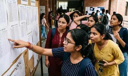 ಸಂಪಾದಕೀಯ | ರಾಜ್ಯ ಪಿಯುಸಿ ಫಲಿತಾಂಶ: ಎಲ್ಲಾ ಬಣ್ಣ ಮಸಿ ನುಂಗಿತು!