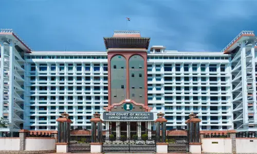 Kasaragod ತಾಲೂಕಿನಲ್ಲಿ ಸರಕಾರಿ ವ್ಯವಹಾರಗಳಲ್ಲಿ ಕನ್ನಡ ಬಳಕೆ ಕುರಿತು ನಿರ್ಧರಿಸಿ: ಸರಕಾರಕ್ಕೆ ಹೈಕೋರ್ಟ್ ಸೂಚನೆ