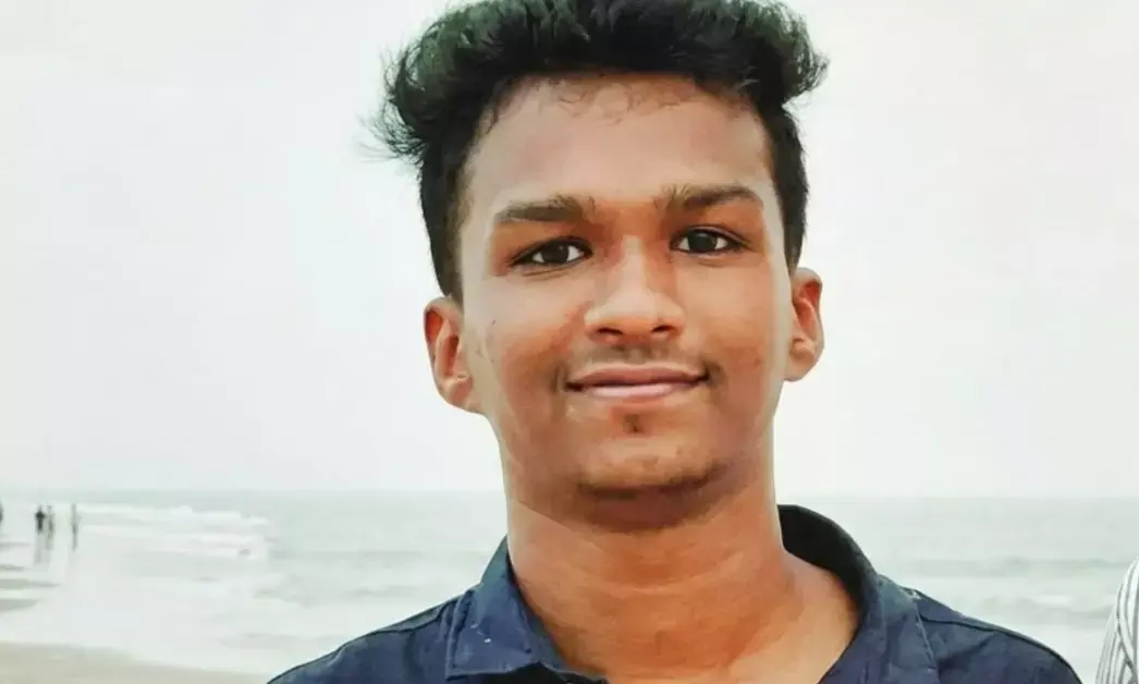 ಕೇರಳದಲ್ಲಿ ವಿದ್ಯಾರ್ಥಿ ಆತ್ಮಹತ್ಯೆ: ಪ್ರಾಧ್ಯಾಪಕರ ಕಿರುಕುಳ ಕಾರಣವೆಂದು ಕುಟುಂಬದ ಆರೋಪ