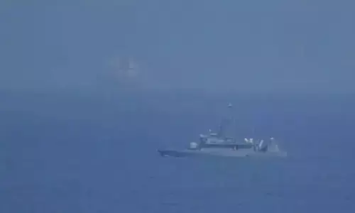 ಹಾರ್ಮುಝ್‌ ಜಲಸಂಧಿ ವಾಣಿಜ್ಯ ಹಡಗುಗಳಿಗೆ ಮುಕ್ತ; ಮಿಲಿಟರಿ ಹಡಗು ಬಂದರೆ ‘ಕಠಿಣ ಕ್ರಮ’: IRGC ಎಚ್ಚರಿಕೆ