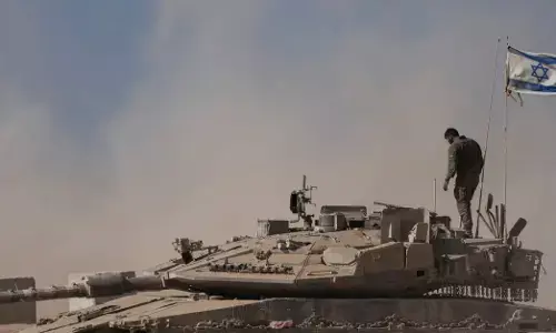 ಲೆಬನಾನ್‍ನ ಪ್ರಮುಖ ನಗರವನ್ನು ಸುತ್ತುವರಿದ ಇಸ್ರೇಲಿ ಪಡೆ: ವರದಿ