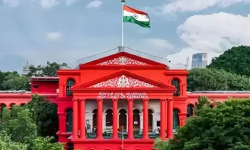 ಹುಬ್ಬಳ್ಳಿ-ಧಾರವಾಡ ಪಾಲಿಕೆಯಲ್ಲಿ ವಾರ್ಡ್ ಸಮಿತಿ ರಚನೆಗೆ ಕೋರಿ ಪಿಐಎಲ್; ಸರಕಾರಕ್ಕೆ ಹೈಕೋರ್ಟ್ ನೋಟಿಸ್