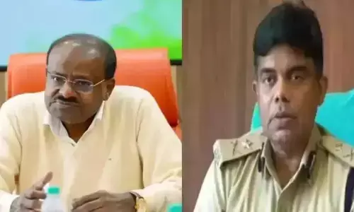 ಎಚ್‌ಡಿಕೆ-ಚಂದ್ರಶೇಖರ್ ಪ್ರಕರಣ; ಮಧ್ಯಸ್ಥಿಕೆಗೆ ನಿವೃತ್ತ ನ್ಯಾ.ಎ.ಎಸ್.ಓಕ್ ನೇಮಿಸಿದ ಹೈಕೋರ್ಟ್